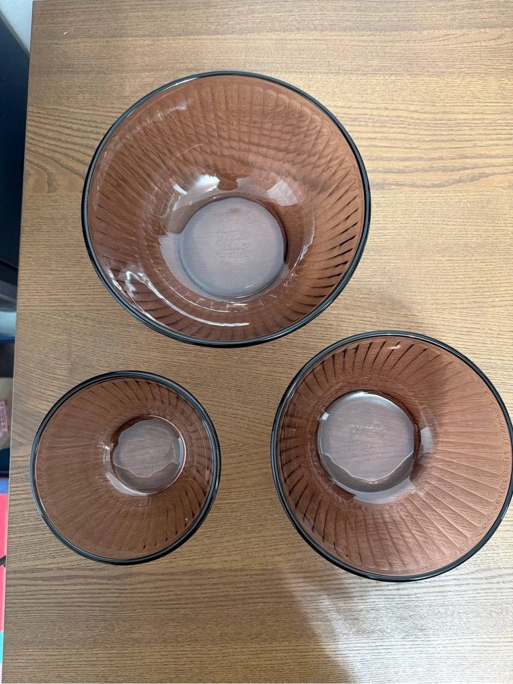 Vintage Pyrex Cranberry Glass Nesting Bowls – Set of 3